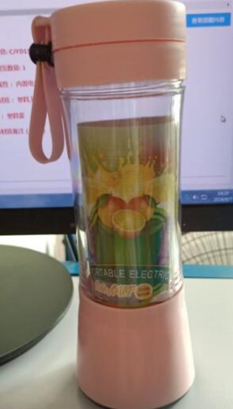 Mini Kitchen Juicer